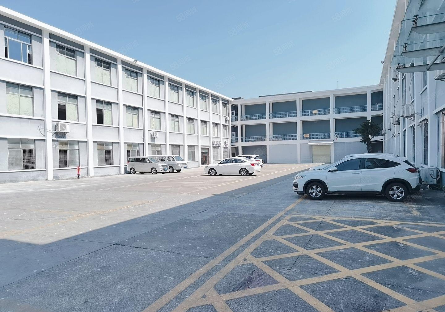 宝龙原房东大型工业园区一楼二楼各2000平方厂房实际面积出租