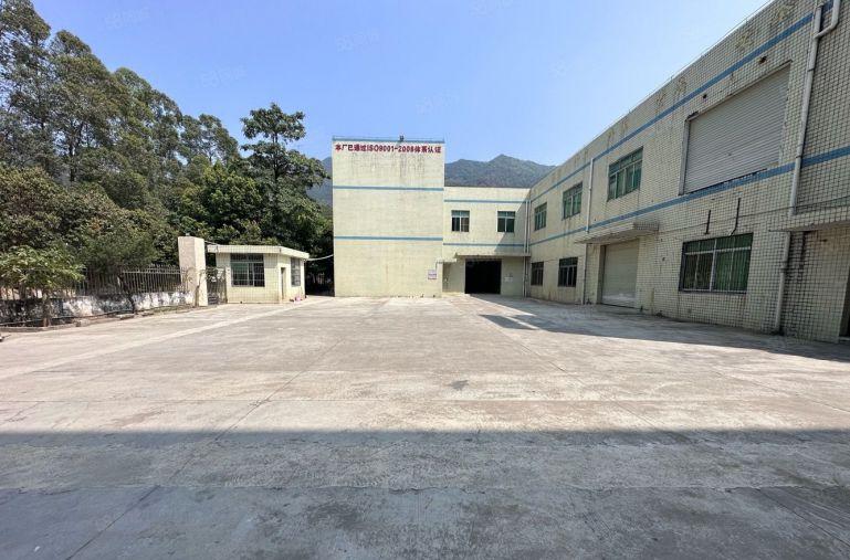 平湖新木工业区2700平独门独院厂房仓库出租分租带装修可环评