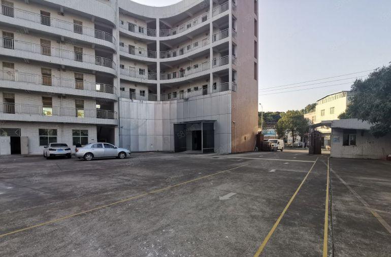 龙岗宝龙独院厂房出租8000平可分租500平起租报价20元