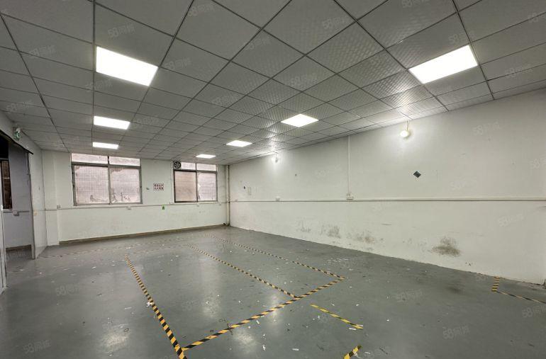 低价15元龙岗主干道园区1500平厂房仓库出租500平起分租