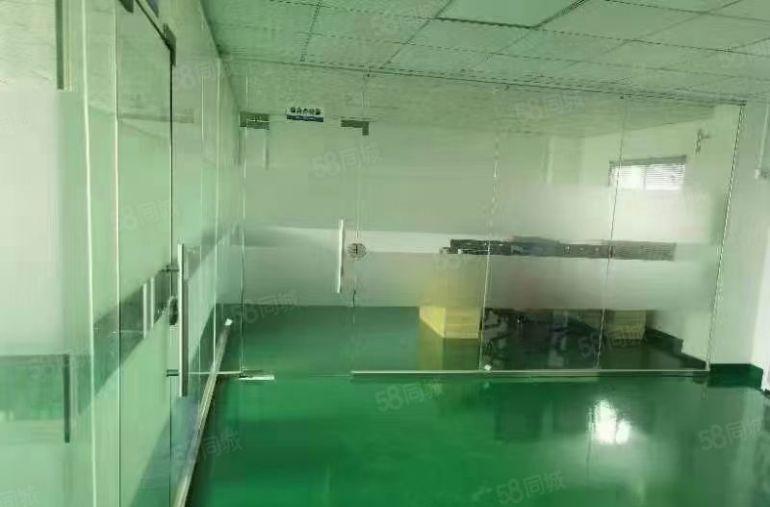 平湖地铁口附近带装修二楼1500平方厂房招租