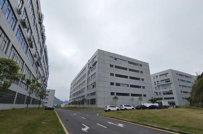 坂田南坑楼上500平至2000平精装修厂房仓库实际面积出租