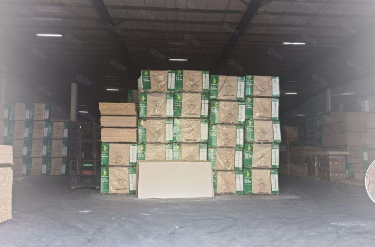 龙岗坪地中心村原房东独栋钢构1550平原房东出租滴水7米