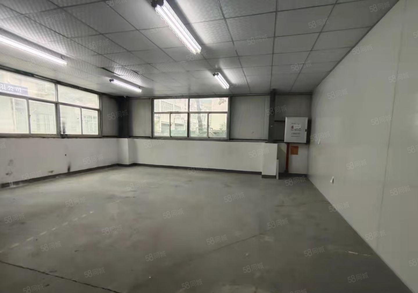 坂田1楼钢结构厂房2000平，8米，使用率高出租