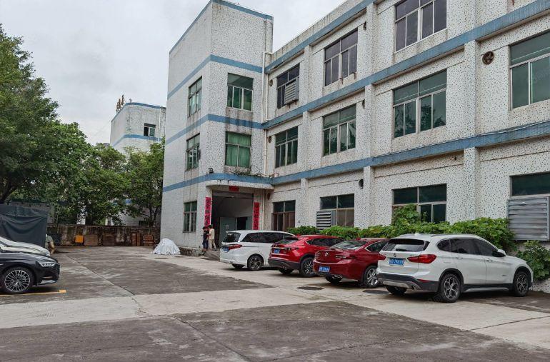 平湖辅城坳新出一楼620平方厂房仓库出租分租水电齐全可办环评