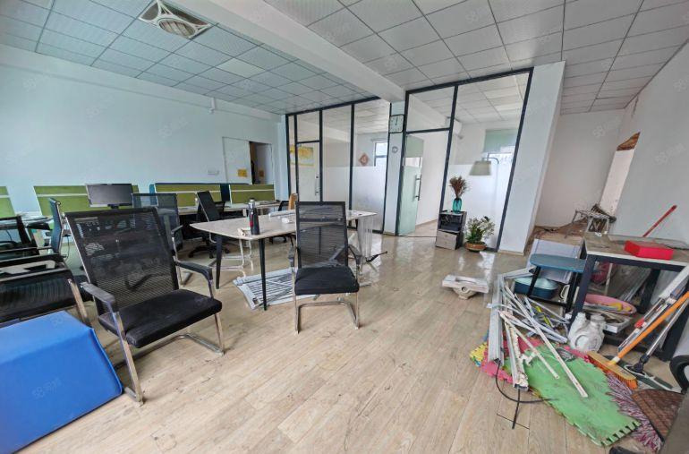 龙岗中心地铁900米现成豪装500平适合办公轻加工报价16