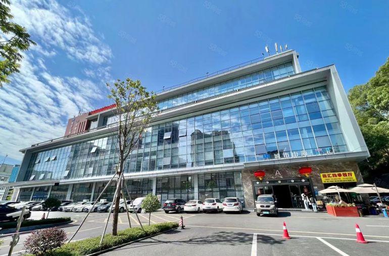 坂田地铁口电商园300平起租，精装办公厂房，研发，贸易，办公