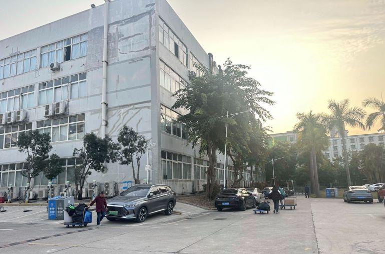 龙岗宝龙地铁口原房东单层2000平厂房出租独栋厂房出租分租