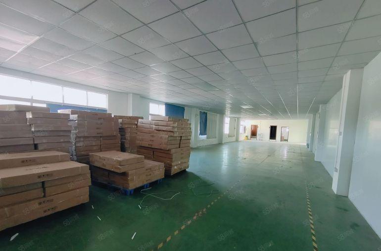 4百平起分租龙岗同乐楼上1600平厂房仓库出租空地大可办环评