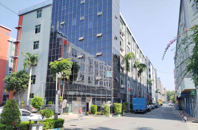 100平起龙岗地铁口电商园400平方精装办公研发仓库厂房出租