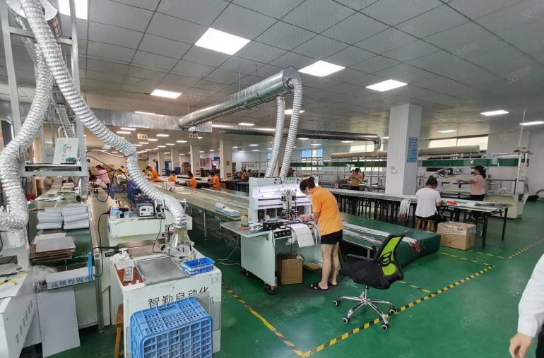 龙岗新生工业区新出一楼二楼2100平厂房出租可分租全新办公室