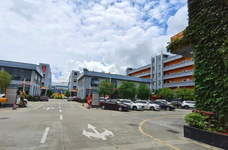 龙岗龙城广场地铁口电商园300方精装修办公室厂房仓库出租