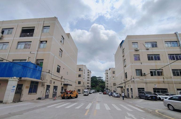 4百平起分租横岗六约工业园新出1200平厂房仓库出租交通便利