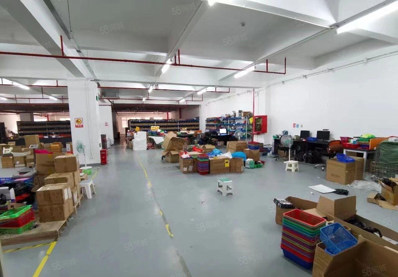 横岗地铁站附近新出原房东红本厂房3093平出租，精装修