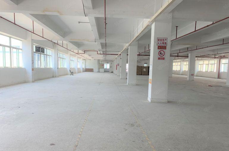 杨美地铁口科技园红本厂房2600平出租可分大设备可上楼原房东