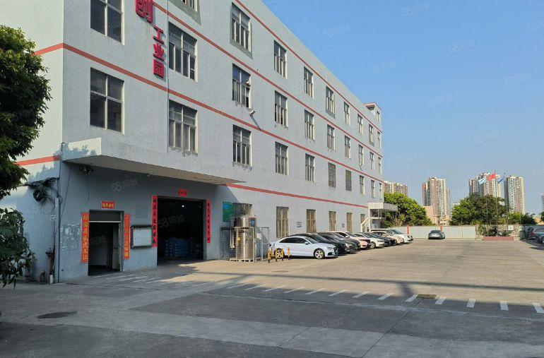 平湖新出二楼1550平带装修厂房仓库出租分租水电齐全交通方便