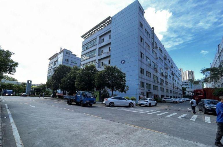 龙岗宝龙地铁口独门独院工业区厂房仓库12000平.大小可分租