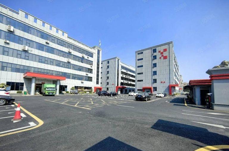 荷坳工业园区，原房东楼上1000平，现成精装修，价格美丽