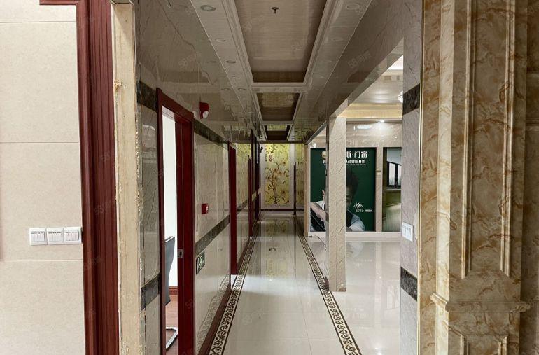 龙岗中心城办公出租丨仓储志达工业园900平方15元起地铁口