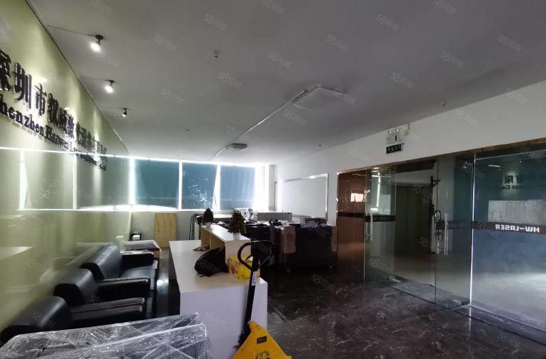 龙岗南联地铁口新出一楼二楼2100平精装修厂房出租可分租