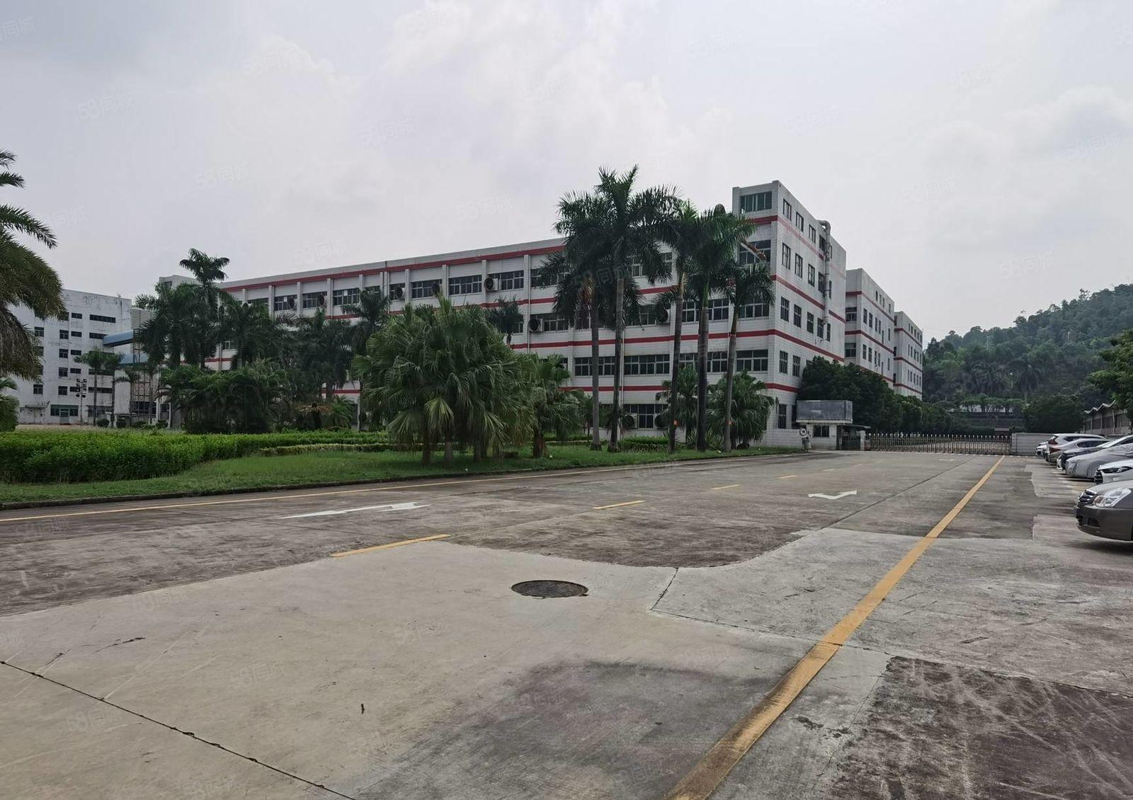 龙岗横岗六约大型科技园原房东楼上2000平方精装修厂房出租