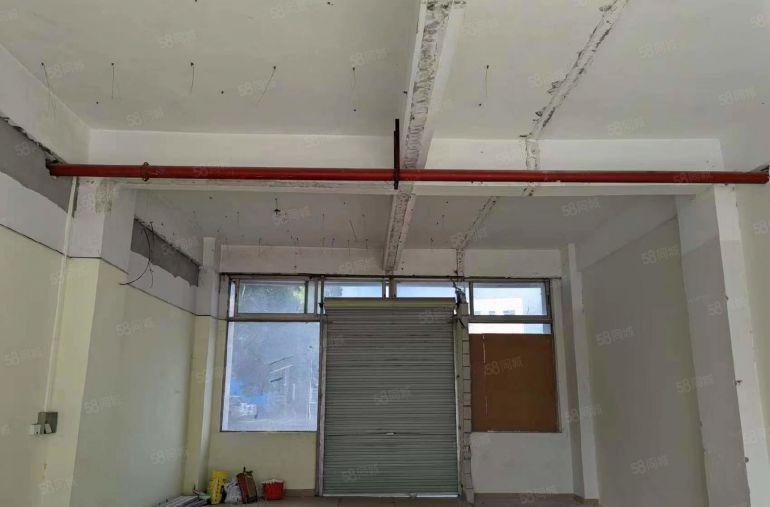 特价出租一楼临街厂房丨龙岗新生157平开年低价