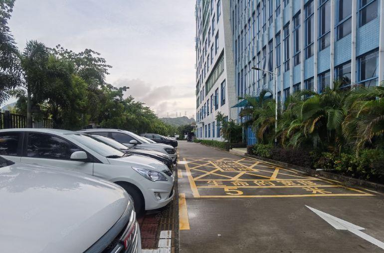 龙岗天安数码城旁办公研发科技园2000平厂房可分租