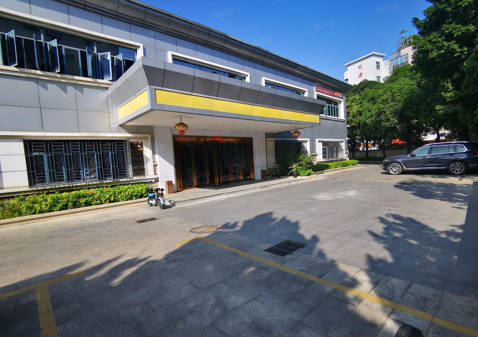 龙岗南联1000平楼上厂房，报价20元一平带装修可分租