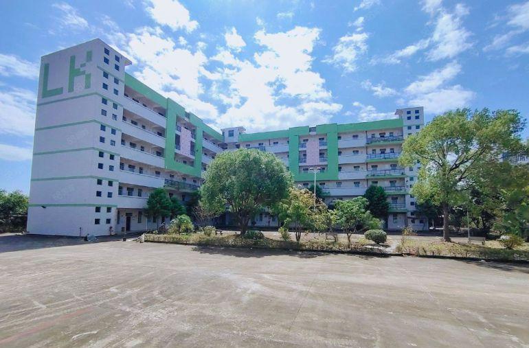 龙岗同乐地铁口 原房东3千平红本厂房仓库实际面积出租大小分租