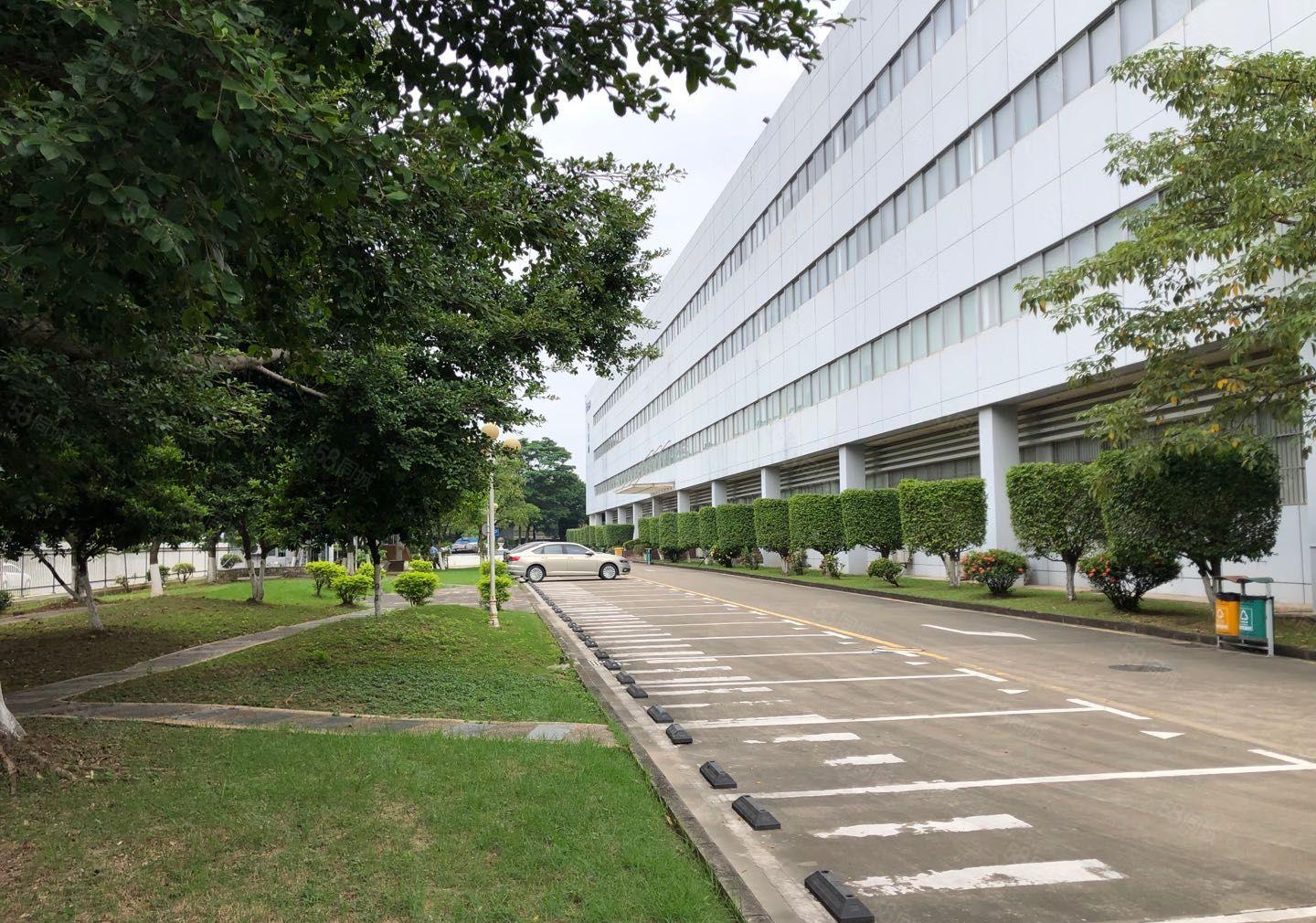 龙岗优客工场原房东500平方带精装修办公仓库厂房，停车位充足