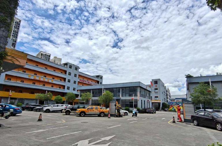 超大空地龙岗中心城1楼2楼各500平方厂房仓库特价出租