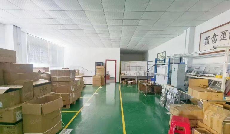 坂田上李朗科技园标准厂房一楼精装修办公室厂房出租800平