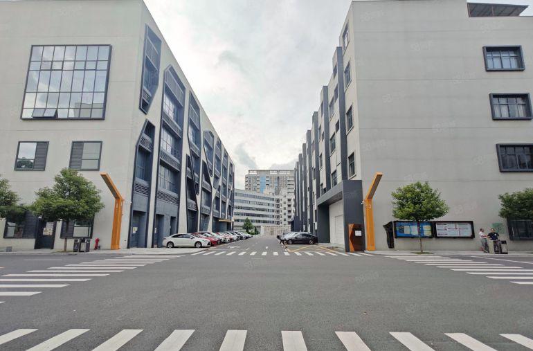 坂田地铁口旁1000平精装修电商办公厂房出租一楼仓库可分租