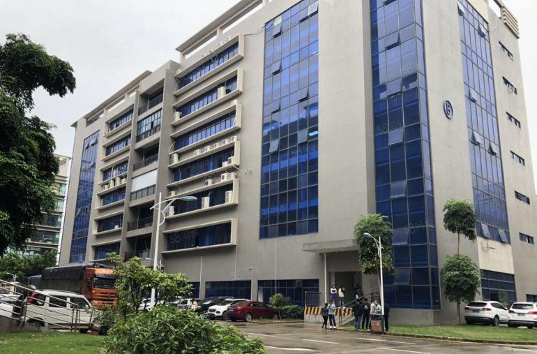 龙岗南联第二工业区楼上1000平带装修办公室厂房出租可分租