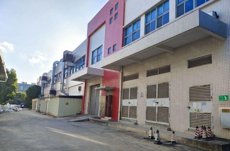 原房东低价!横岗永湖地铁整栋9000平方工业园 库房 小型厂