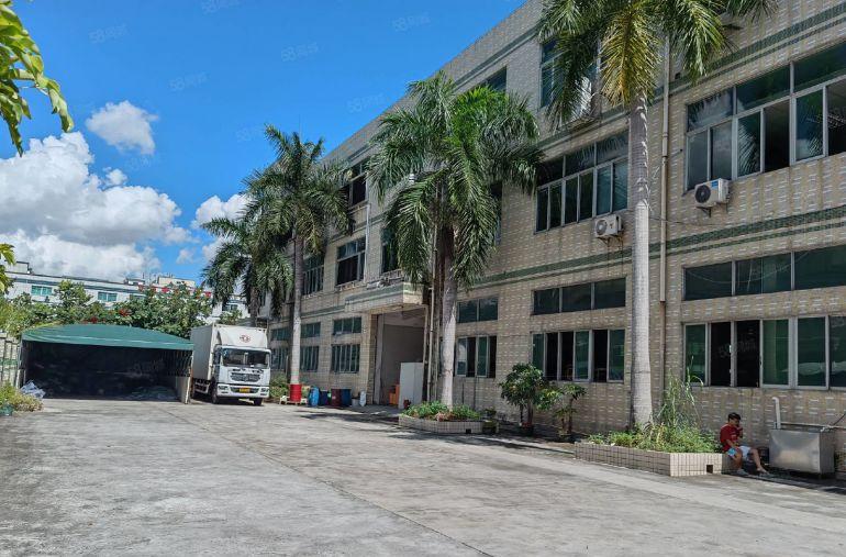 平湖华南城附近独院5800平方厂房仓库出租大小可分租水电齐全