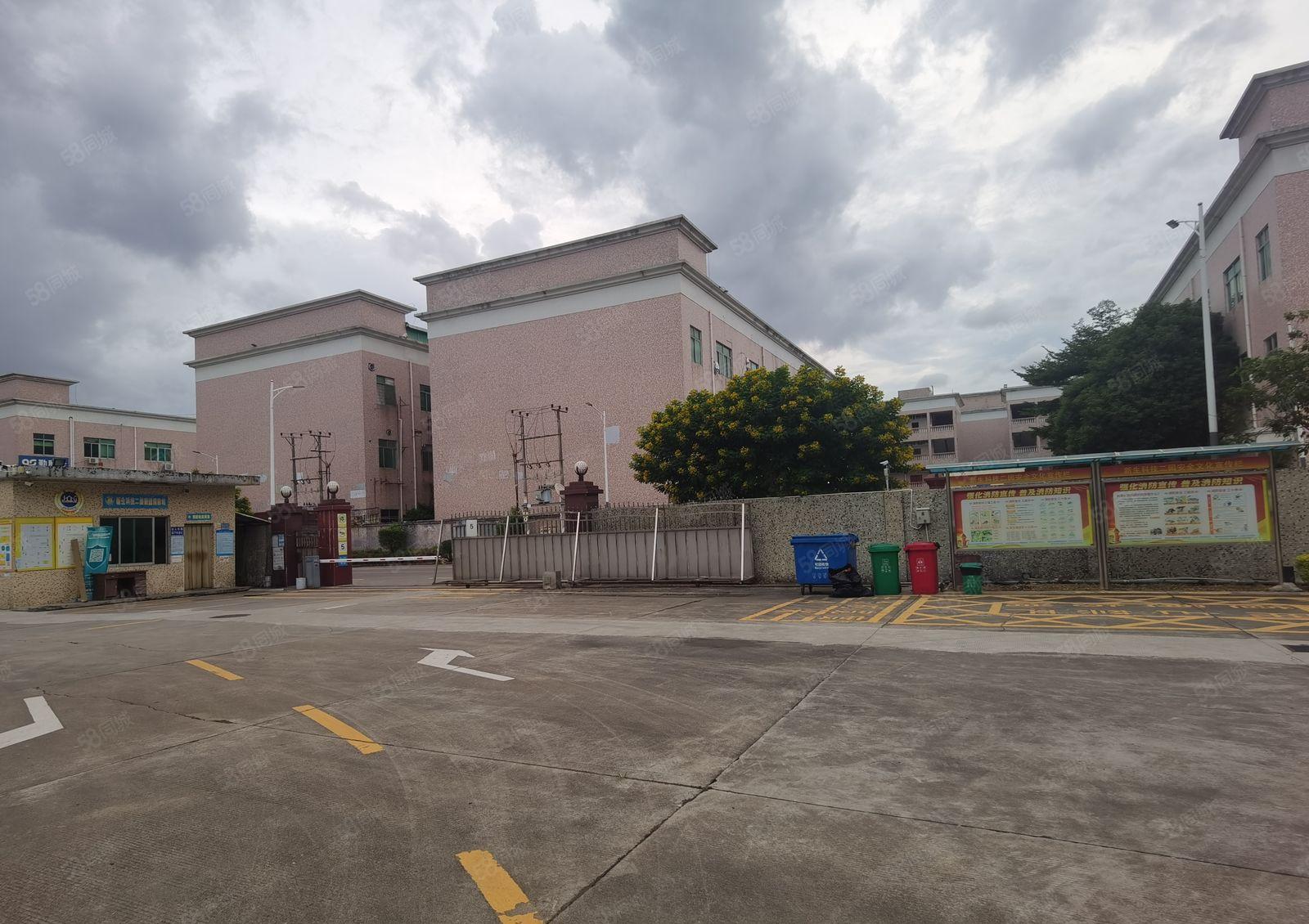 横岗大康工业区新出楼上1250平整层独院厂房出租空出二层任选