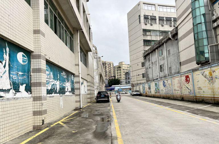 1个月改完龙岗地铁口产业园10元厂房出租100平至6000