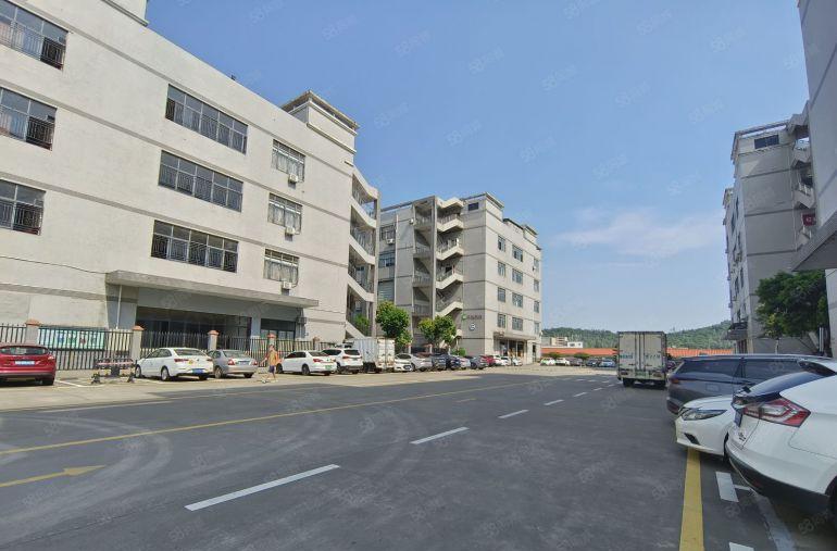 龙岗龙东工业园楼上1000平厂房出租带精装修办公室大小分租