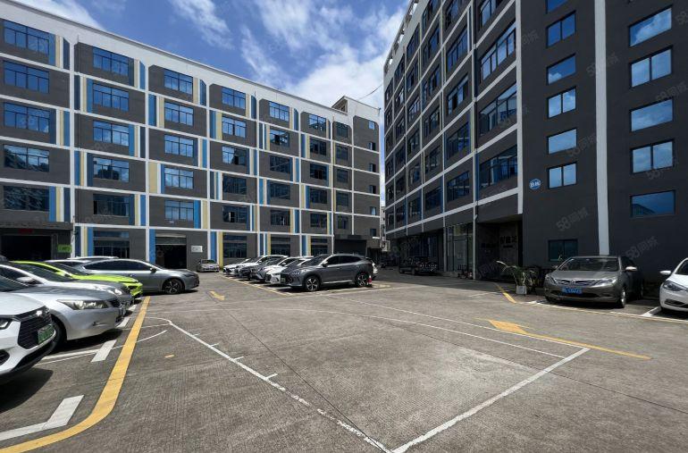 龙岗中心城独院电商小仓库一楼300平方厂房出租免费停车零公摊