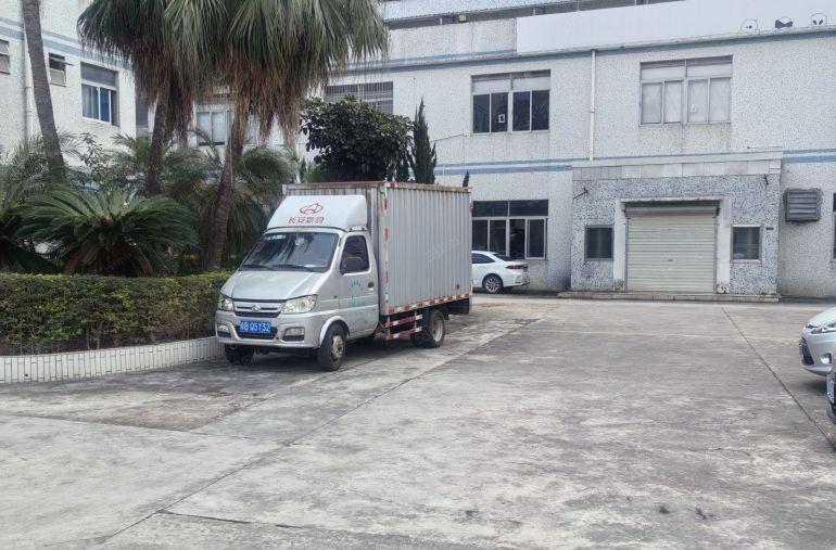 16元起平湖禾花地铁口二楼980平米厂房仓库带装修出租可分租