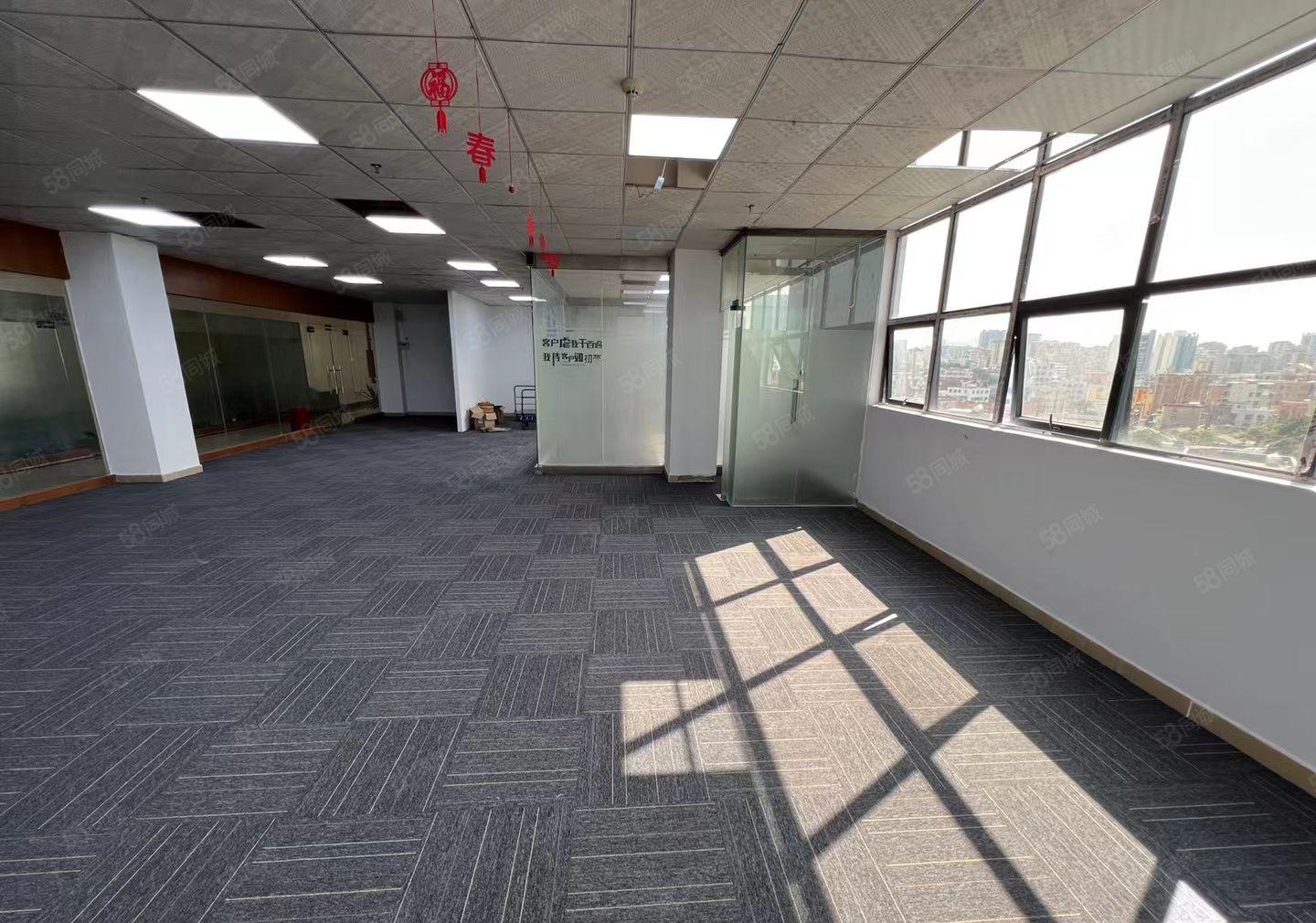 坂田杨美地铁口带装修办公出租 实图拍摄