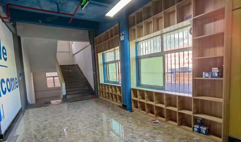 横岗六约地铁口附近新出楼上90平带精装修电商办公场地出租