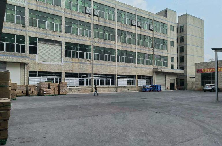 平湖新出带装修二楼1530平厂房仓库出租分租水电齐全交通方便