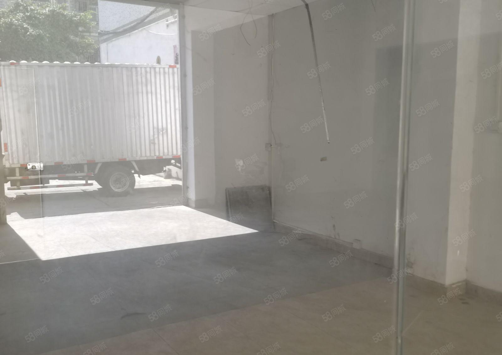 横岗原房东独门独户3400平方