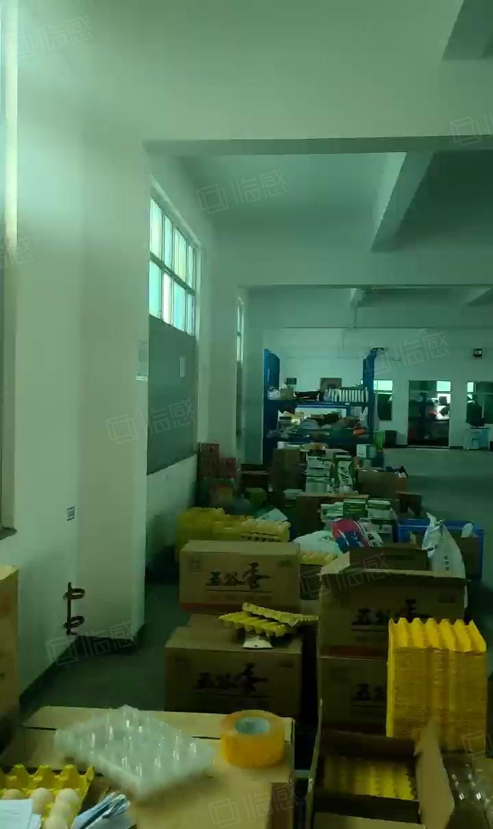 平湖富民工业区3楼1000平方厂房仓库出租