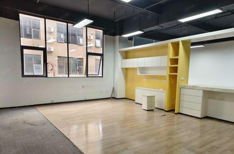 坂田华为地铁口电商园厂房1000平米出租200平米起分租带梯