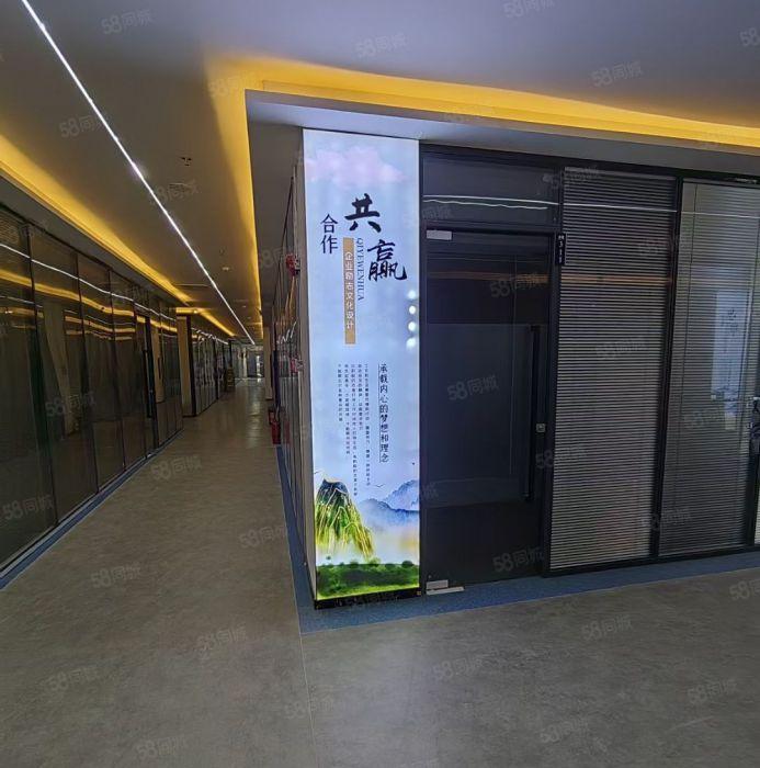 横岗六约地铁口新出3楼560平方厂房仓库出租