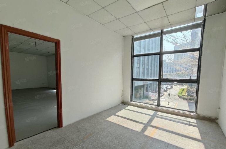 坂田地铁口1200平带精装修办公室加仓库厂房出租！