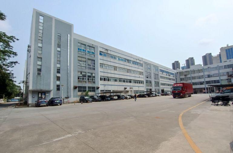 龙岗宝龙原房东1600平重工业厂房仓库出租带卸货平台消防喷淋